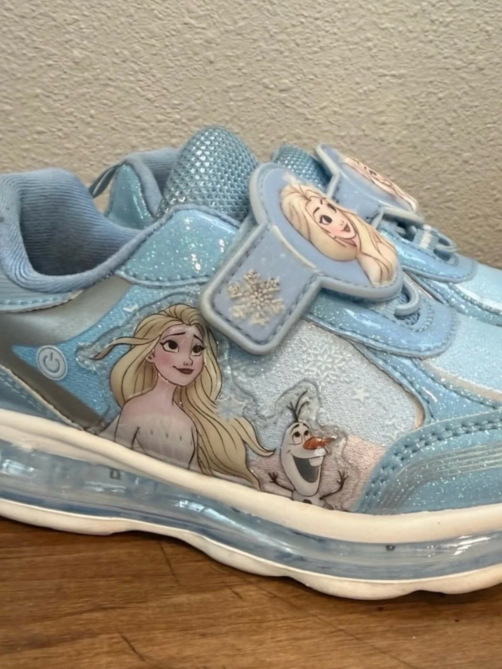 Disney Frozen Elsa Olaf Light Up Sneakers Girls Size 11 Blue Glitter Shoes